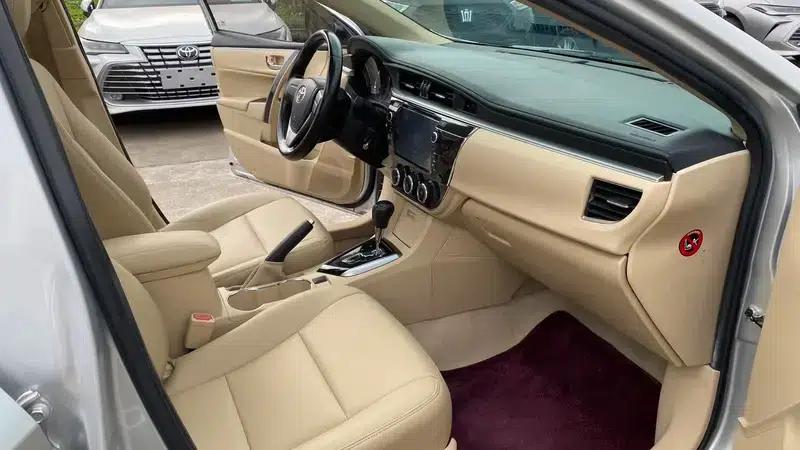 2014 Corolla 1.6L CVT GL-i — миниатюра 11