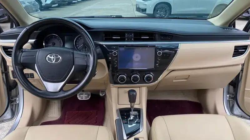 2014 Corolla 1.6L CVT GL-i — миниатюра 13