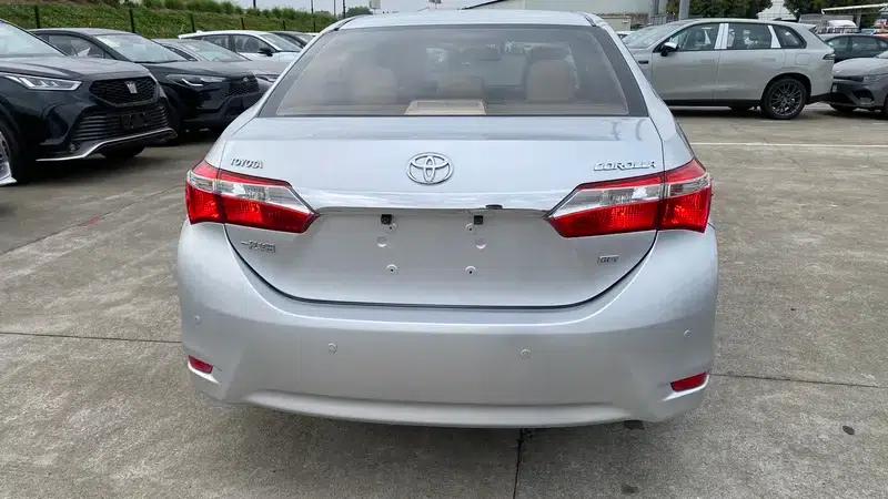 2014 Corolla 1.6L CVT GL-i — миниатюра 5