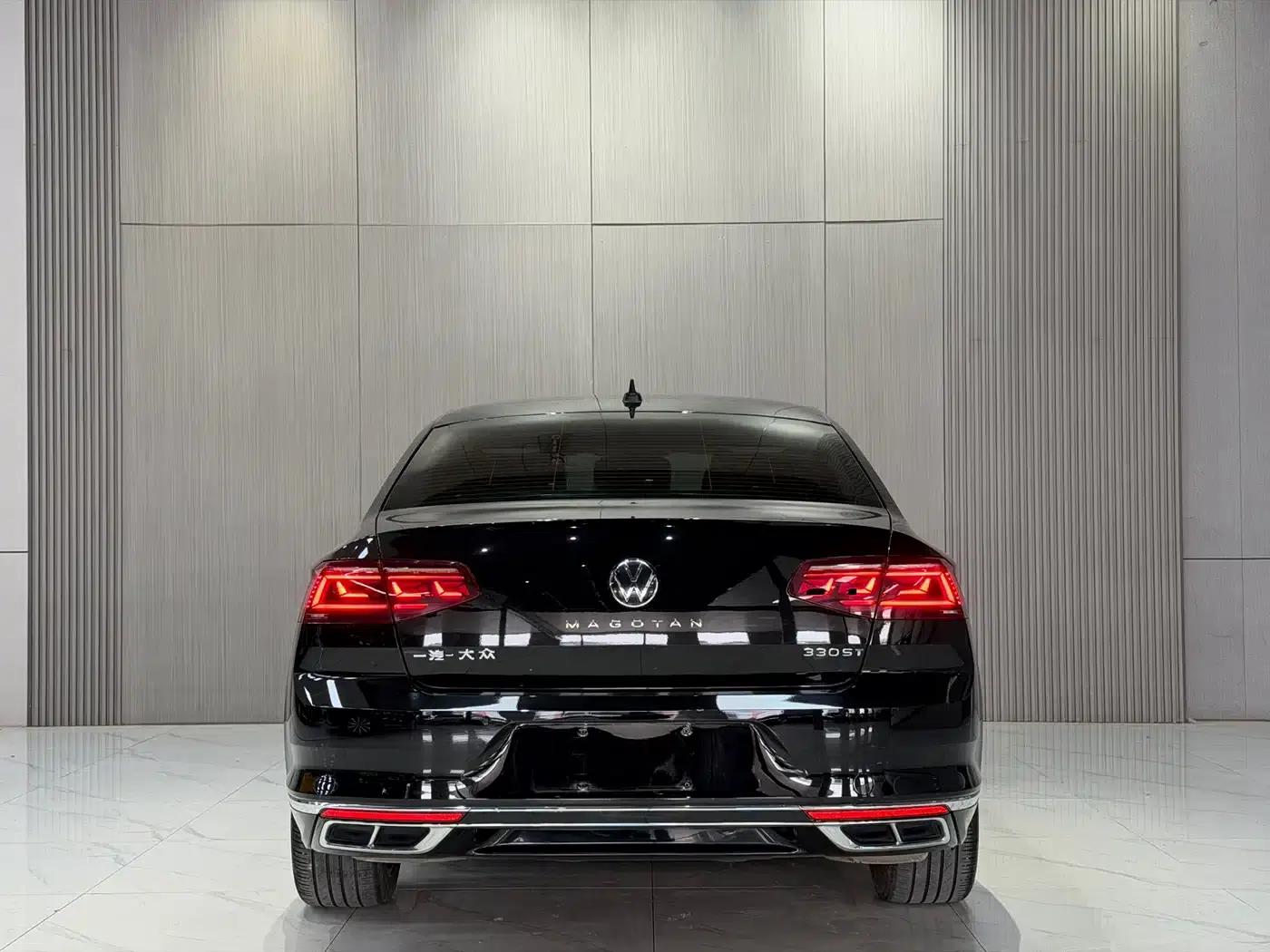 Volkswagen Magotan 2023 2 Millionth Unit Commemorative Edition 330TSI DSG Luxury — миниатюра 6