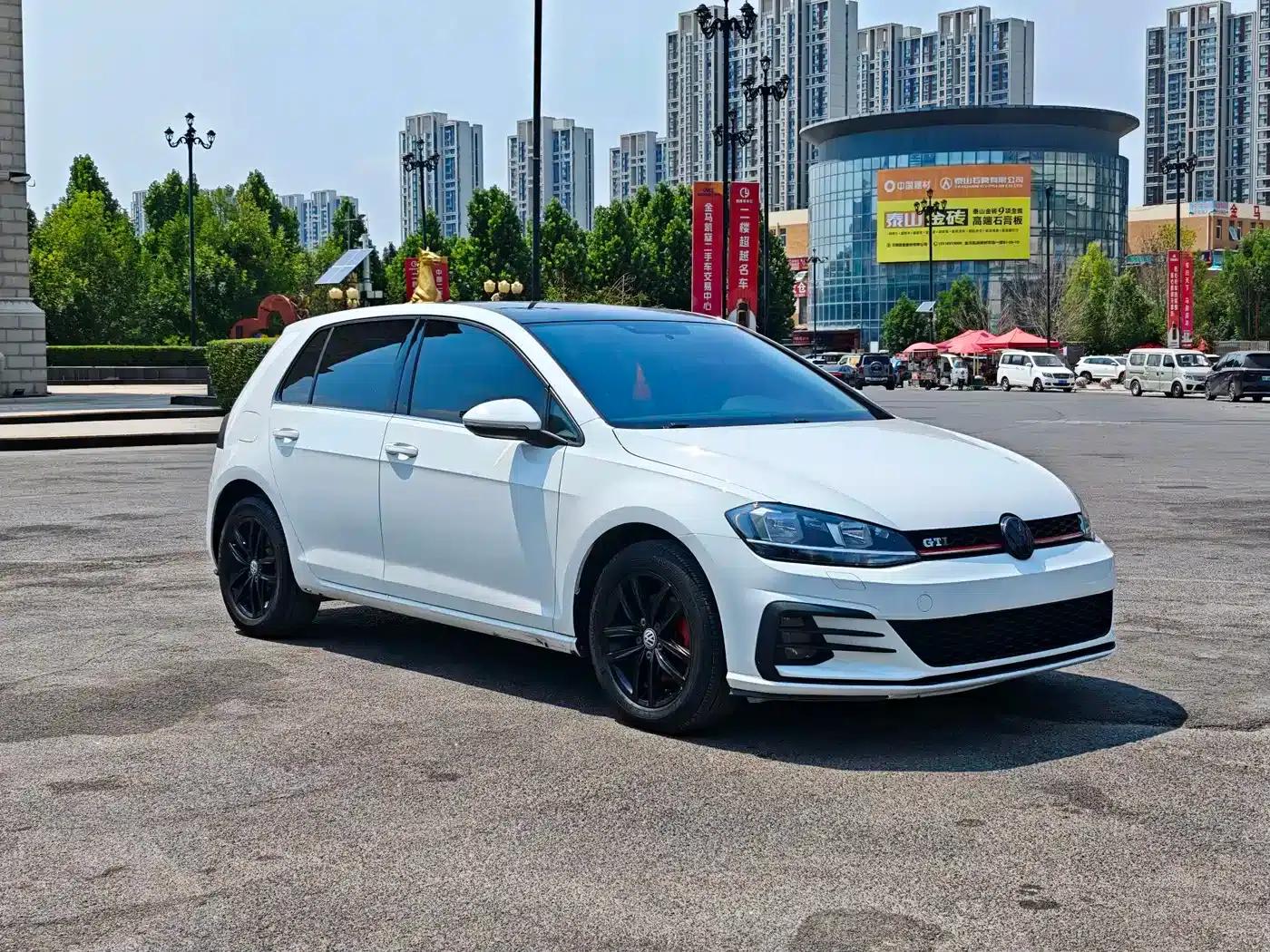2018 Golf 230TSI Automatic Comfort — миниатюра 3