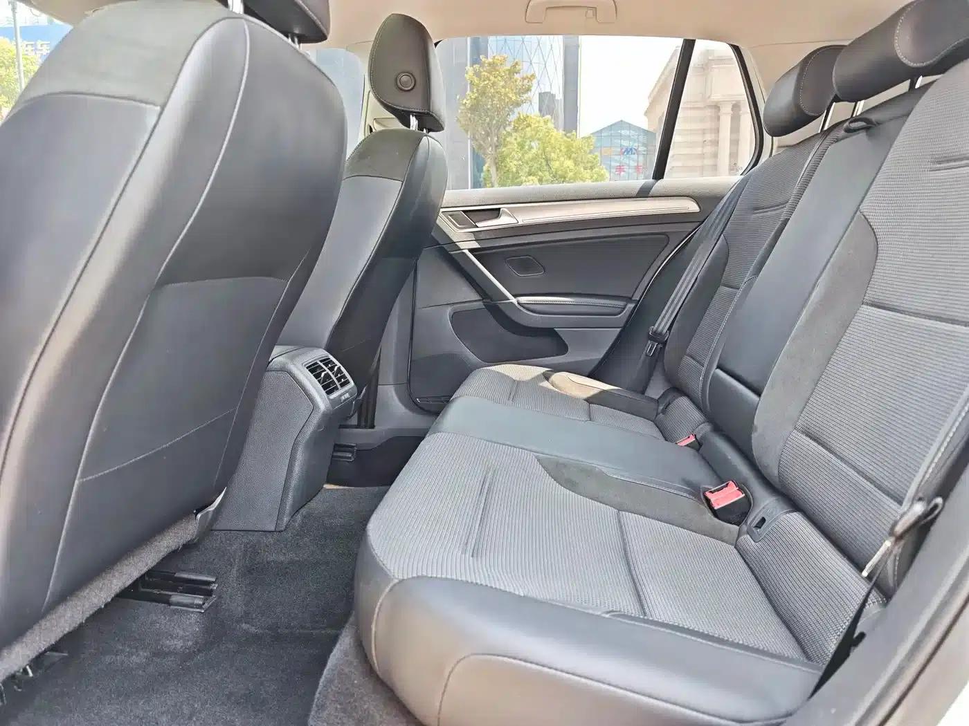 2018 Golf 230TSI Automatic Comfort — миниатюра 5