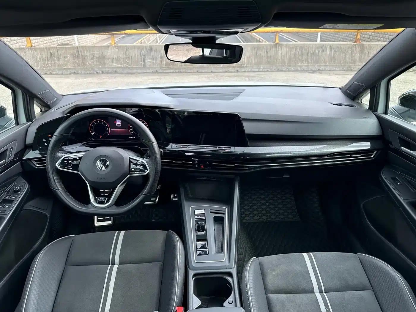 2021 Golf 280TSI DSG R-Line — миниатюра 6