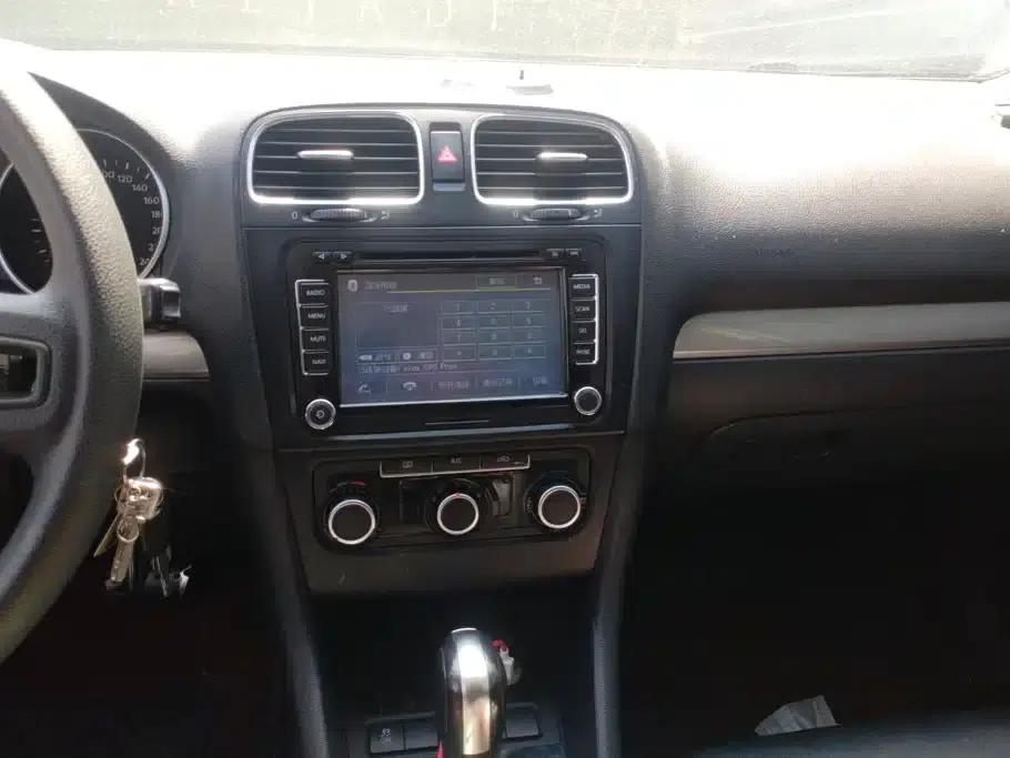 2012 Golf 1.6 Automatic Fashion Edition — миниатюра 13