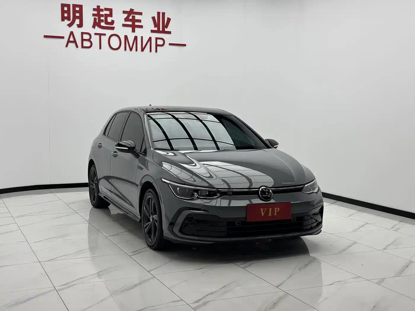 2023 Golf 280TSI DSG R-Line Lite — миниатюра 3