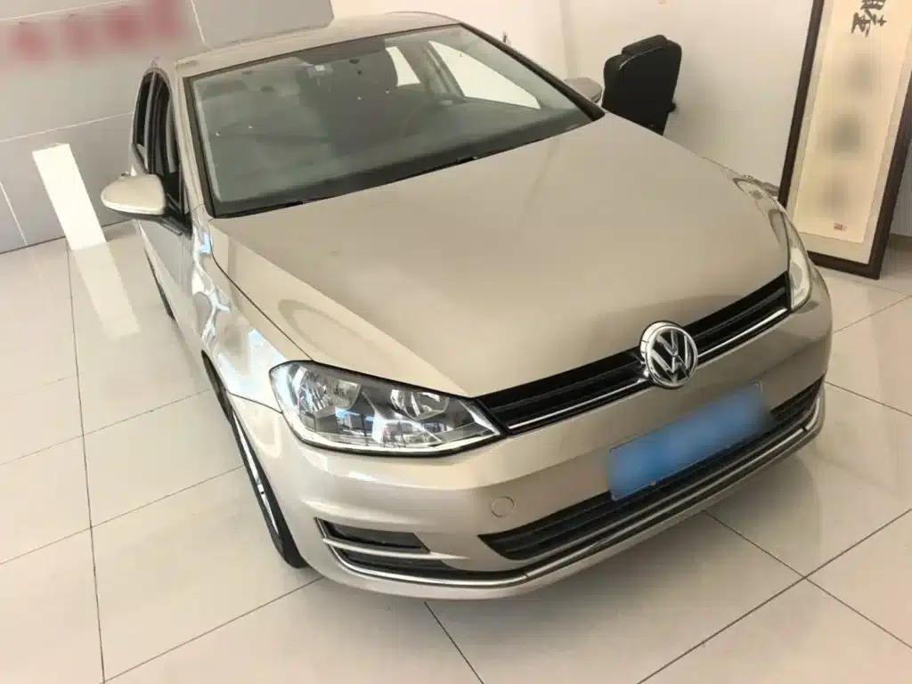 2016 Golf 1.6L Automatic Fashion Edition — миниатюра 4