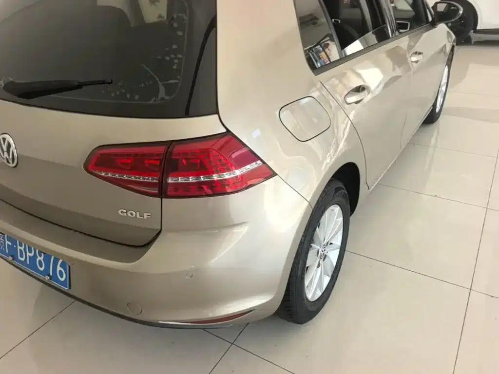 2016 Golf 1.6L Automatic Fashion Edition — миниатюра 8