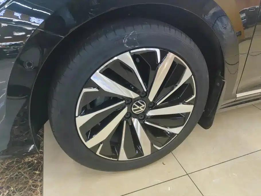 2022 Passat 330TSI Premium Edition — миниатюра 6