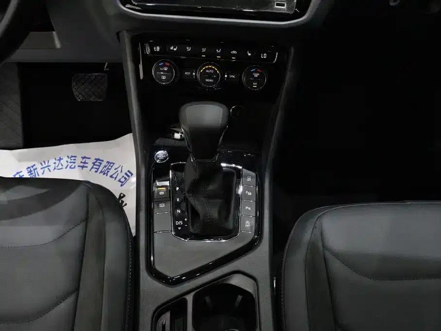 Tiguan L 2020 330TSI Automatic 2WD Smart Luxury Edition (China VI Emission Standard) — миниатюра 10