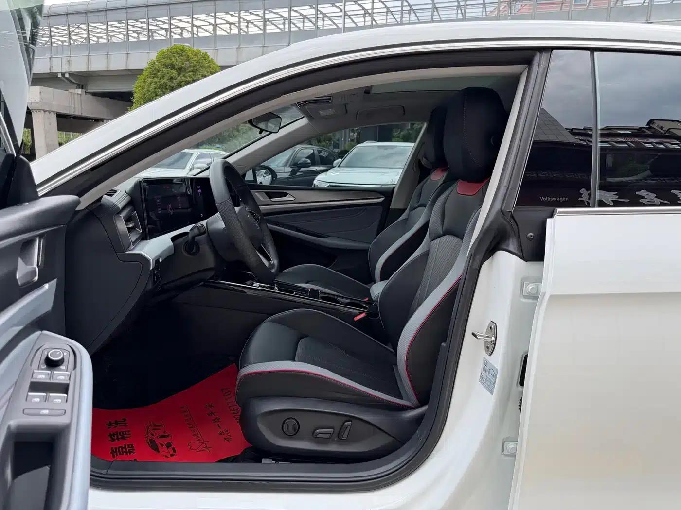 Lamando 2023 Lamando L 280TSI DSG Hot Edition — миниатюра 4