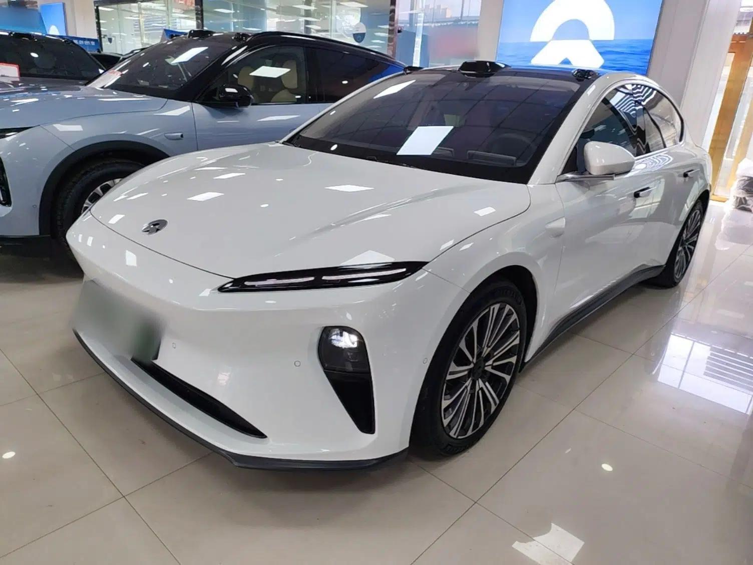 Nio ET5 2022 75 kWh — миниатюра 1