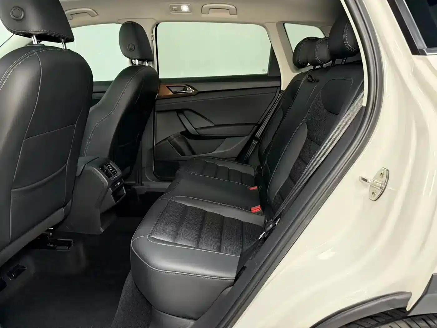 Tharu 2022 280TSI 2WD Luxury Edition — миниатюра 14