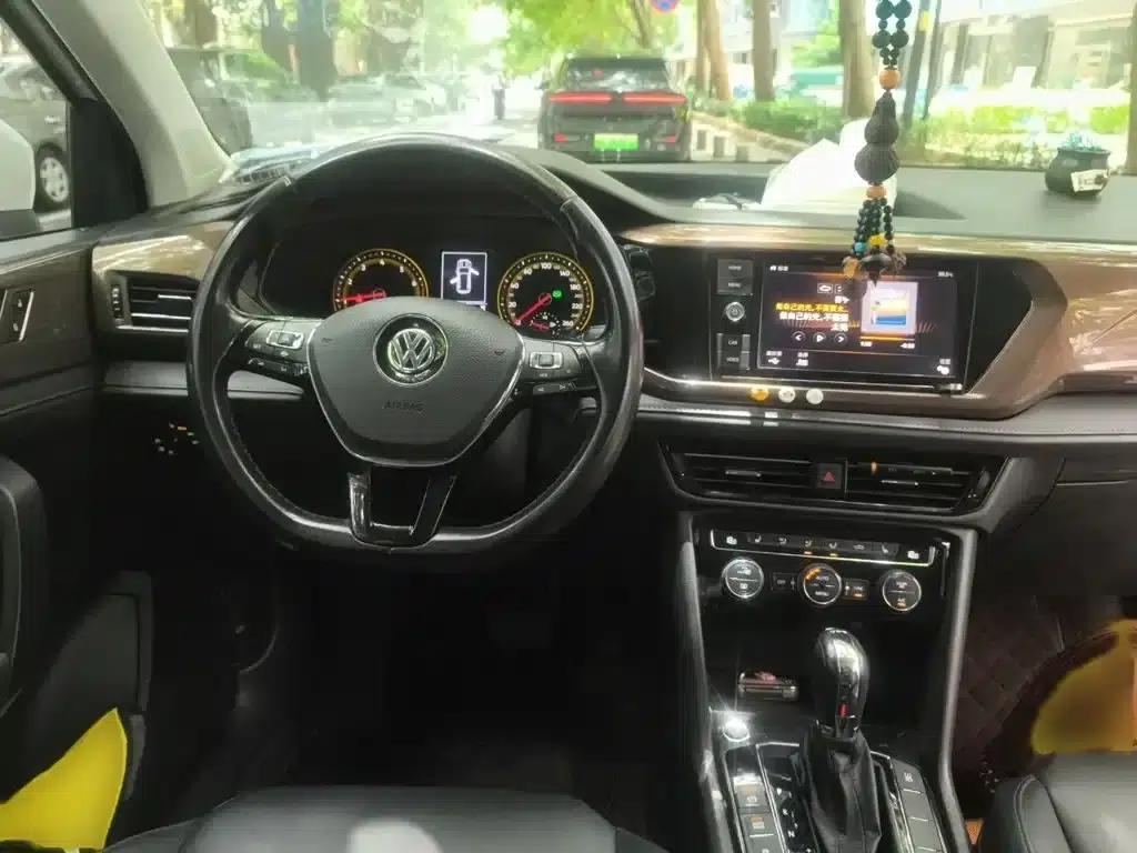 Tharu 2019 280TSI 2WD Luxury Edition (National V Emission Standard) — миниатюра 3