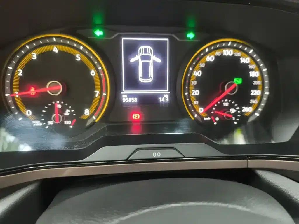 Tharu 2019 280TSI 2WD Luxury Edition (National V Emission Standard) — миниатюра 5