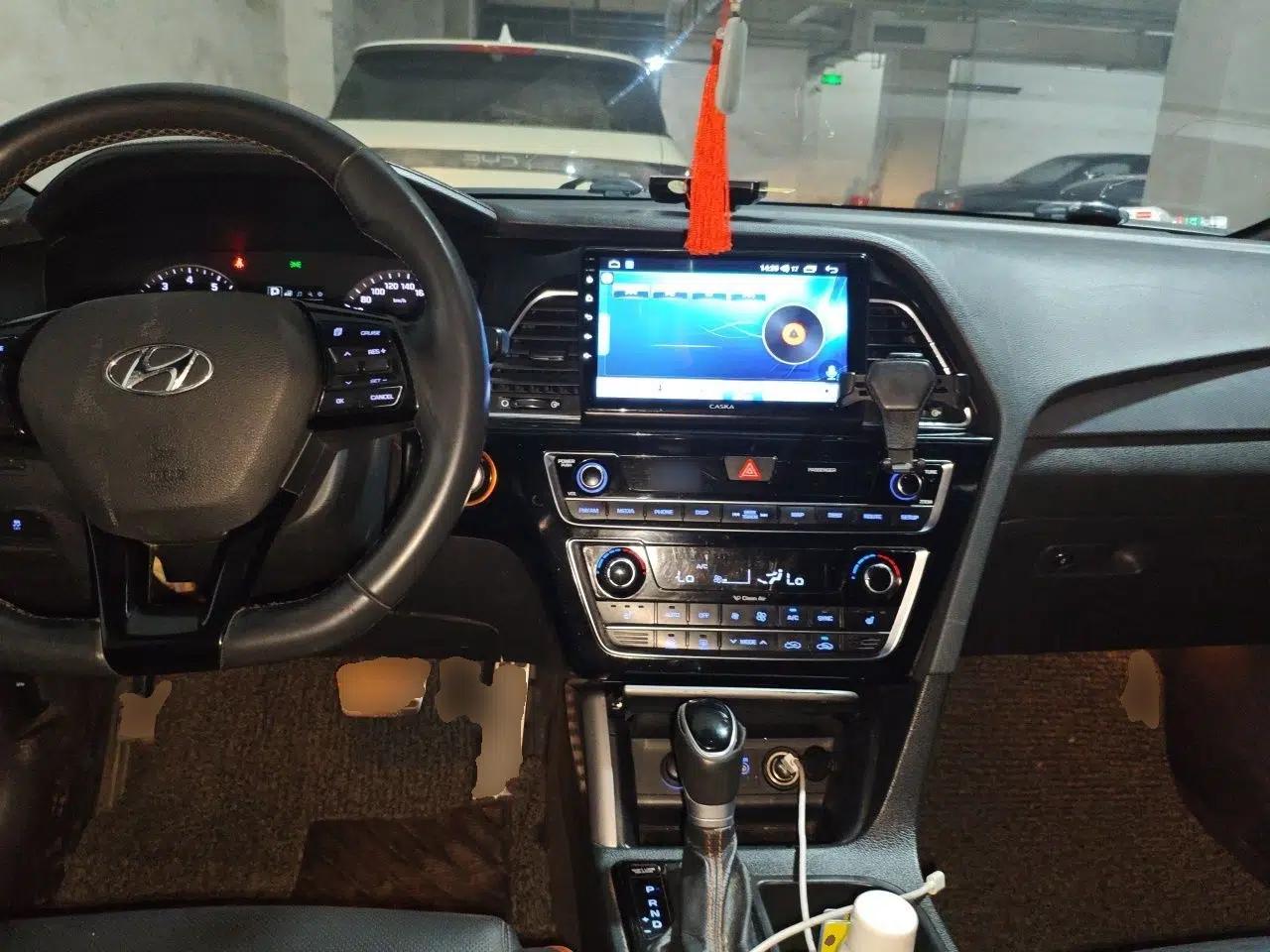 Hyundai Sonata 2015 1.6T GLS Smart Model — миниатюра 9