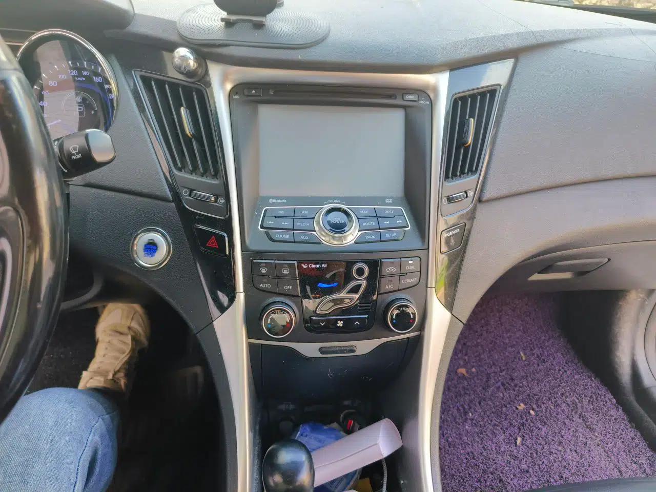 Hyundai Sonata 2014 2.0L Automatic Prestige Edition — миниатюра 13