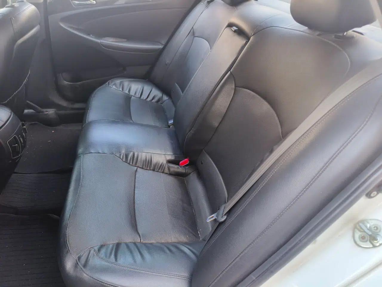 Hyundai Sonata 2014 2.0L Automatic Prestige Edition — миниатюра 17