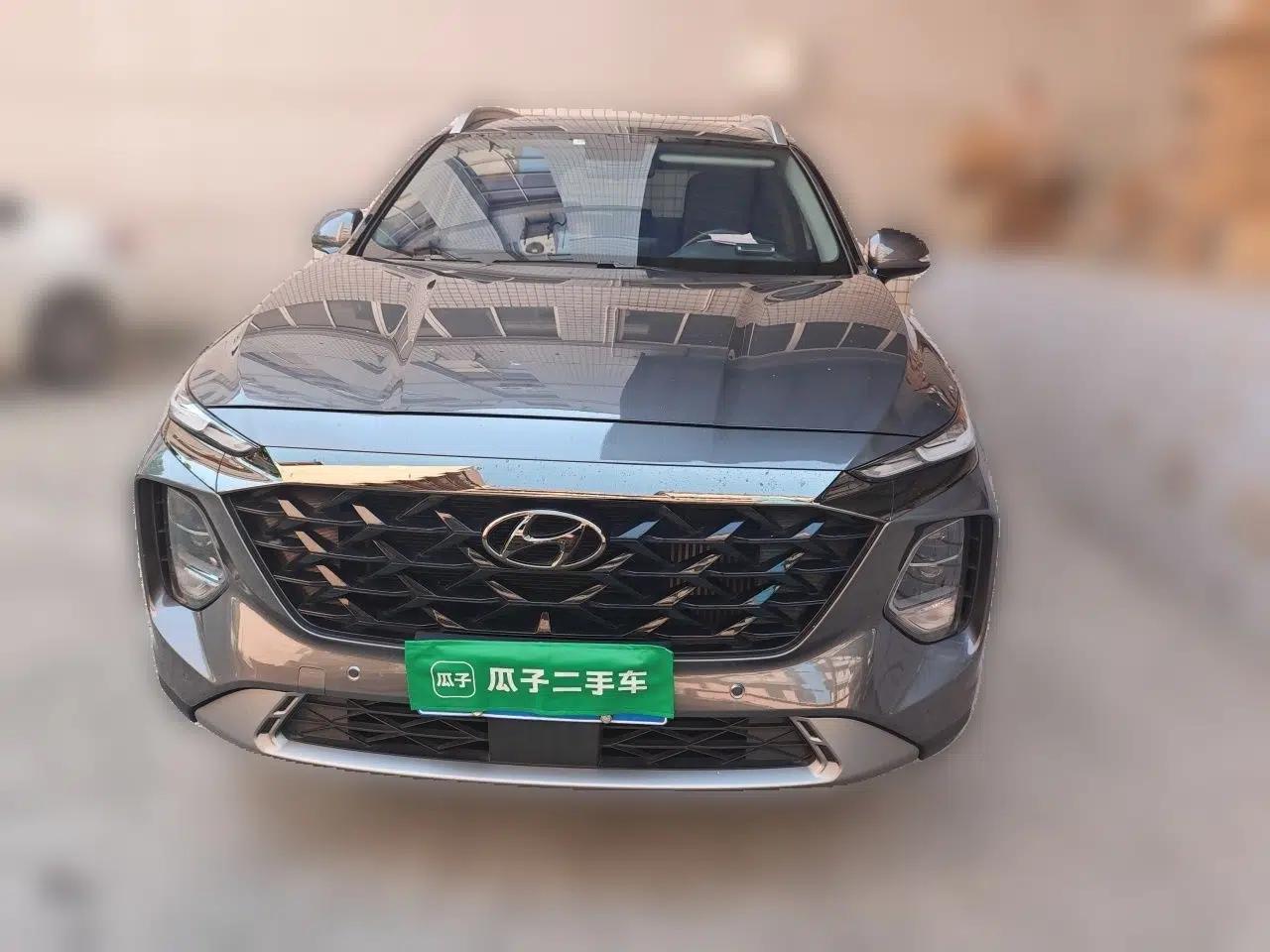 Hyundai Santa Fe 2023 Traveler 380T GDi Automatic All-Wheel Drive GLX HTRAC Elite Edition — миниатюра 2