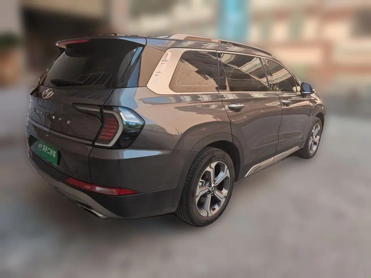 Hyundai Santa Fe 2023 Traveler 380T GDi Automatic All-Wheel Drive GLX HTRAC Elite Edition — миниатюра 6