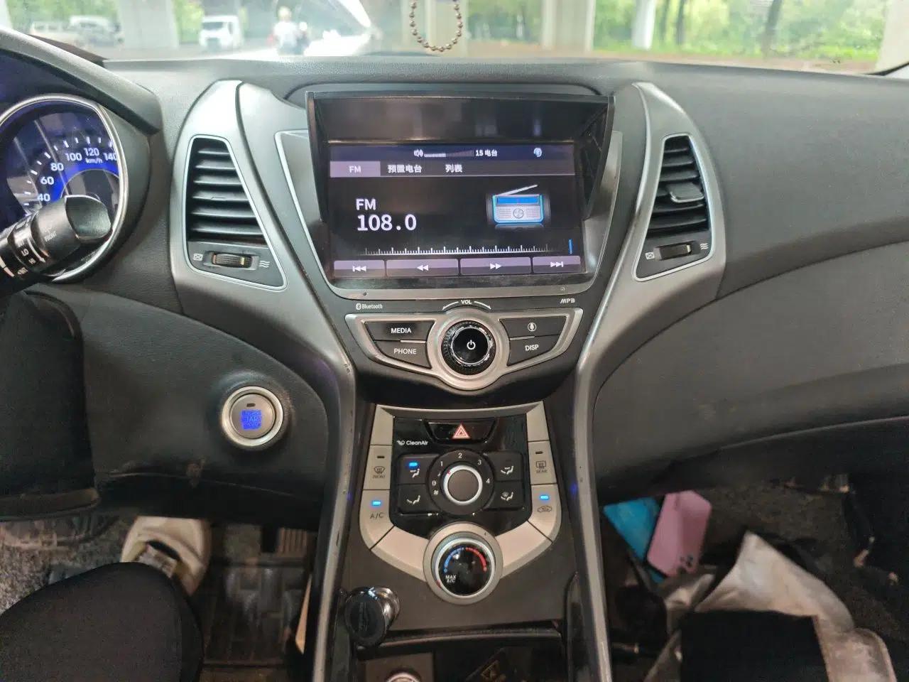 Hyundai Elantra (5th Generation / Langdong) 2016 1.6L Automatic Prestige Model — миниатюра 13