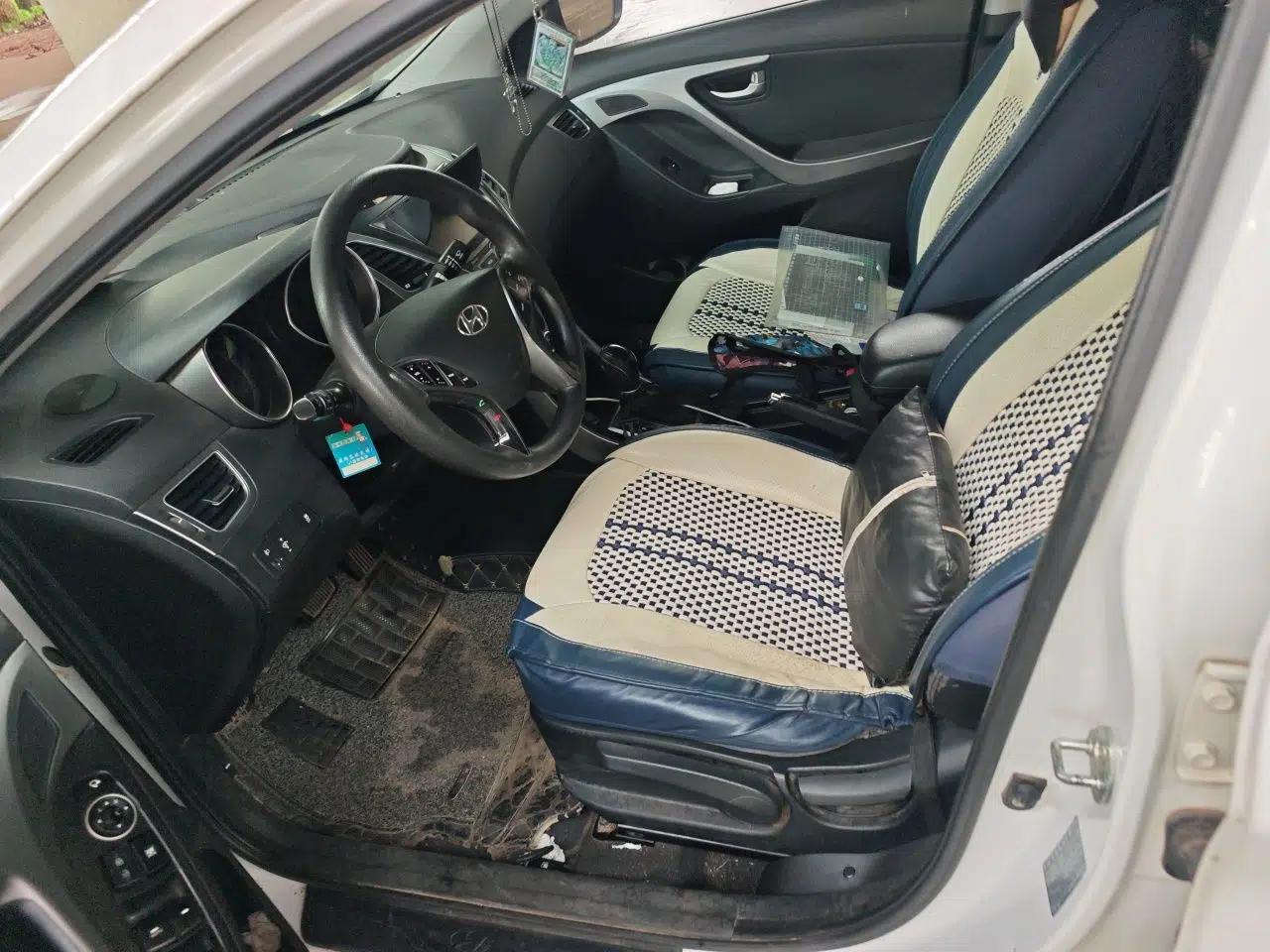 Hyundai Elantra (5th Generation / Langdong) 2016 1.6L Automatic Prestige Model — миниатюра 15