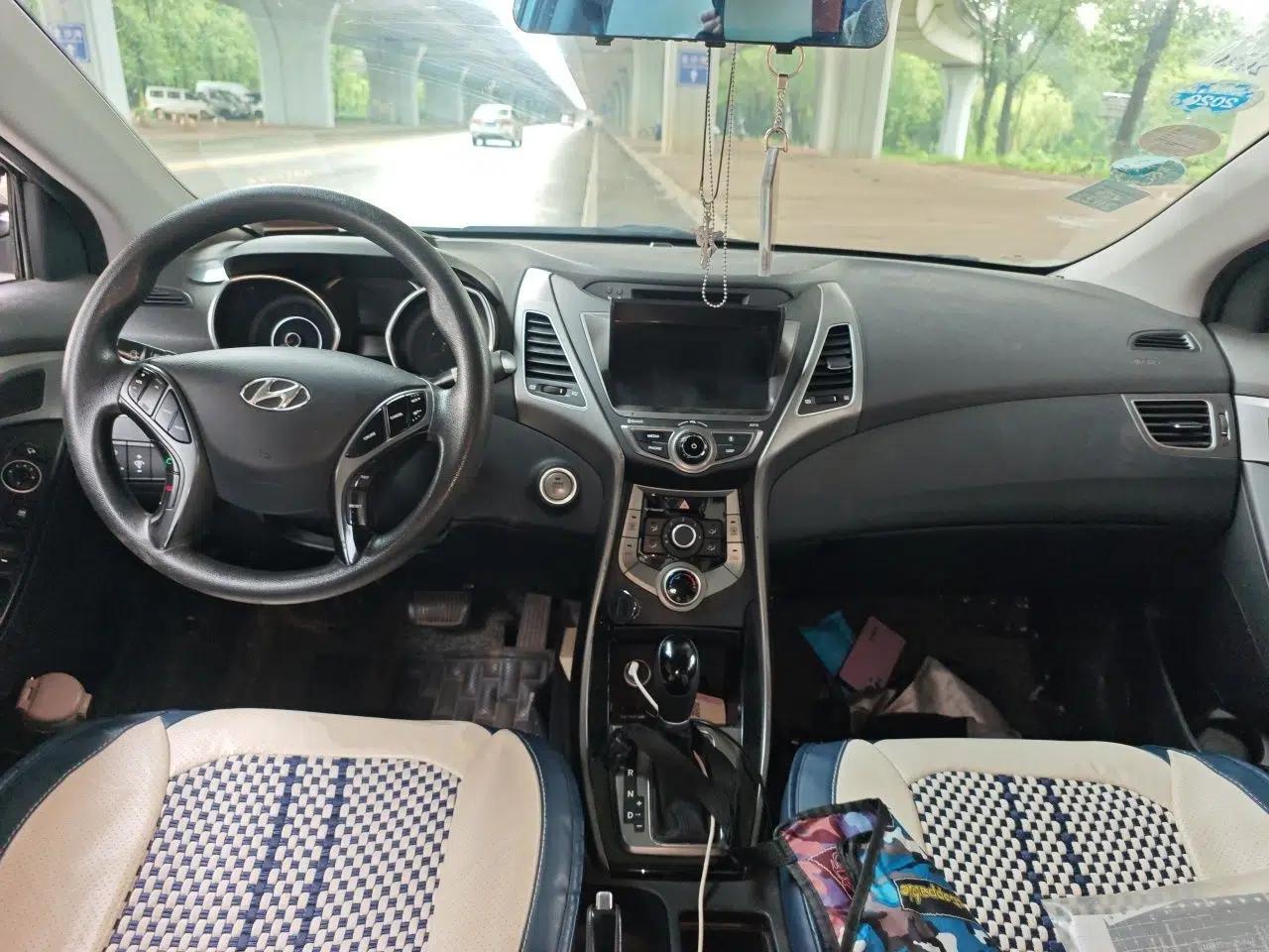 Hyundai Elantra (5th Generation / Langdong) 2016 1.6L Automatic Prestige Model — миниатюра 9