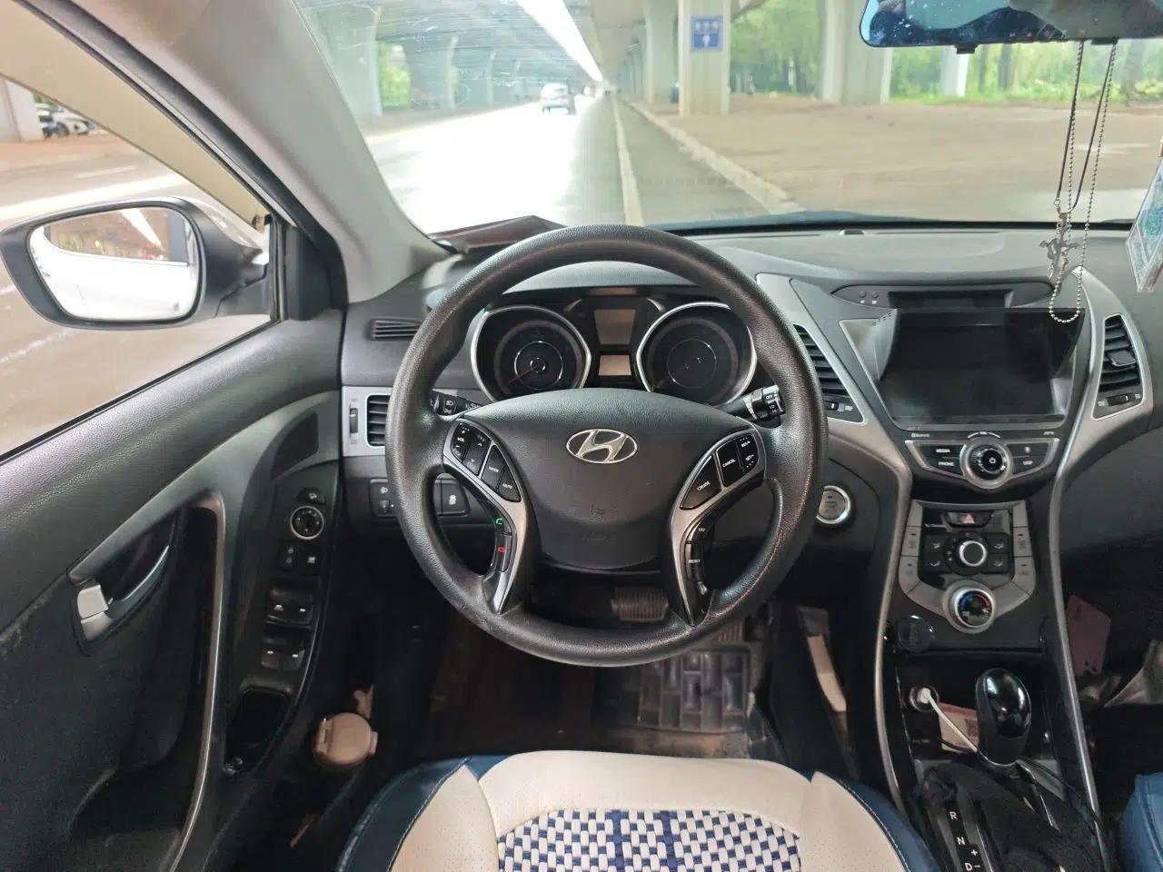 Hyundai Elantra (5th Generation / Langdong) 2016 1.6L Automatic Prestige Model — миниатюра 10