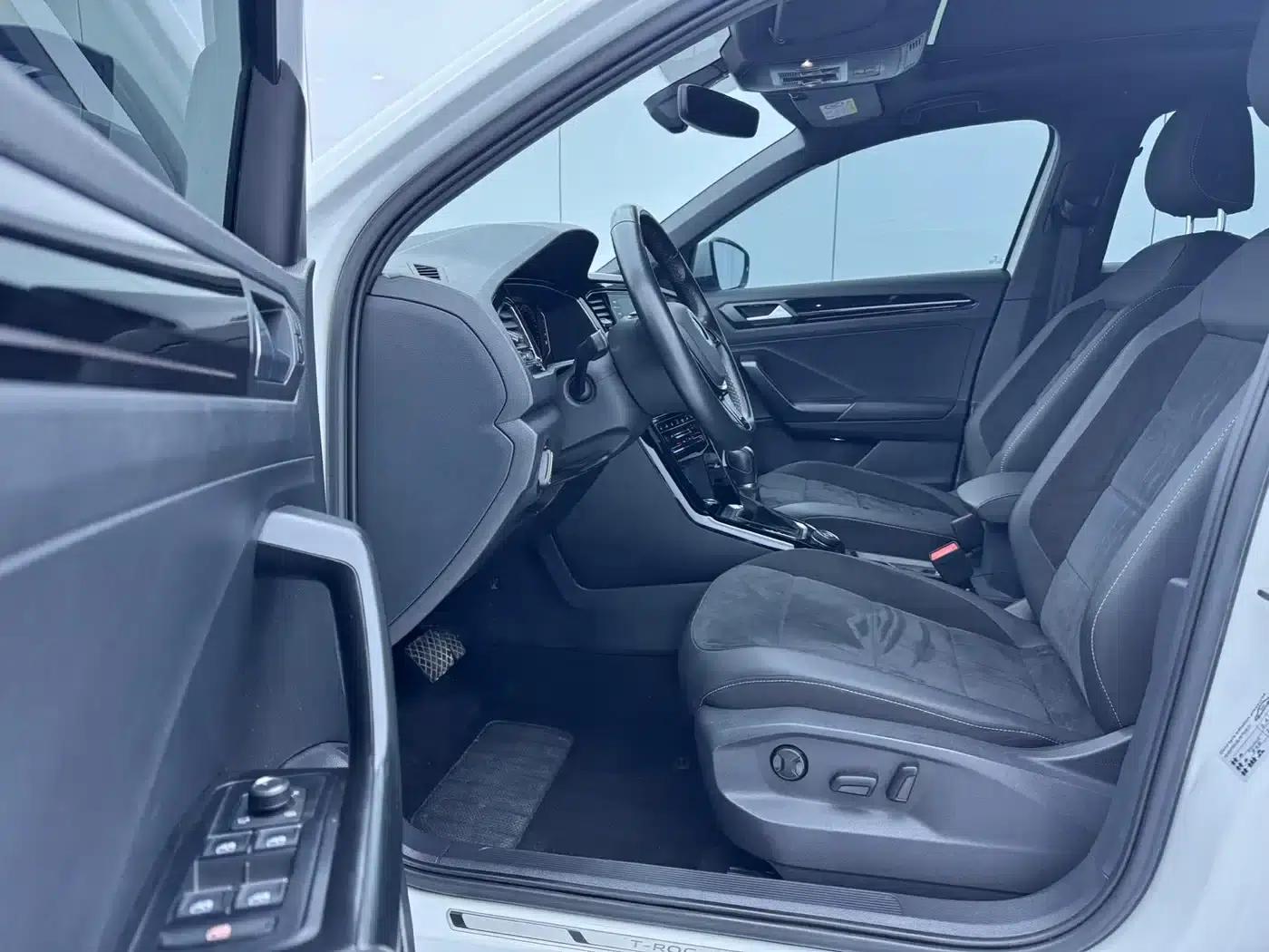 T-ROC 2021 Facelift 280TSI DSG 2WD Luxury Intelligent Edition — миниатюра 7