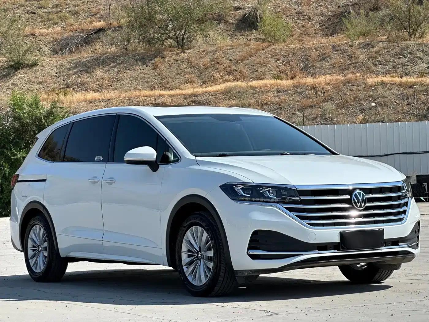 Viloran 2022 330TSI Luxury Edition — миниатюра 3