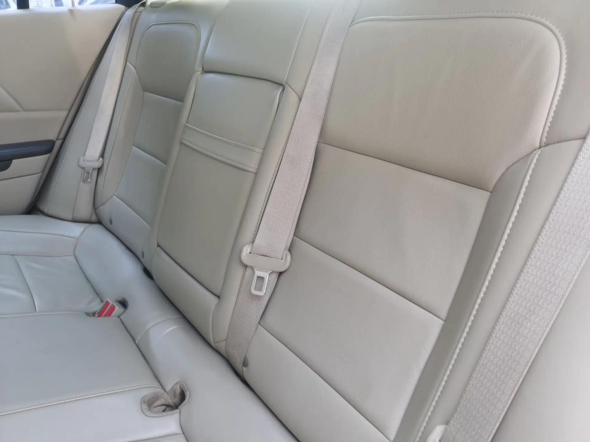 Chevrolet Malibu 2014 2.0L Automatic Luxury Edition — миниатюра 17