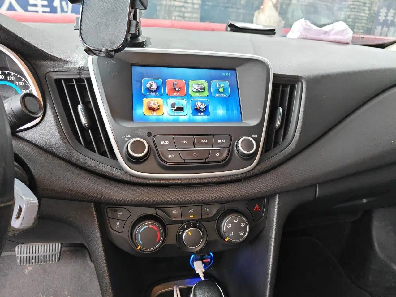 Chevrolet Cavalier 2019 320 Automatic Xinyue Edition — миниатюра 13