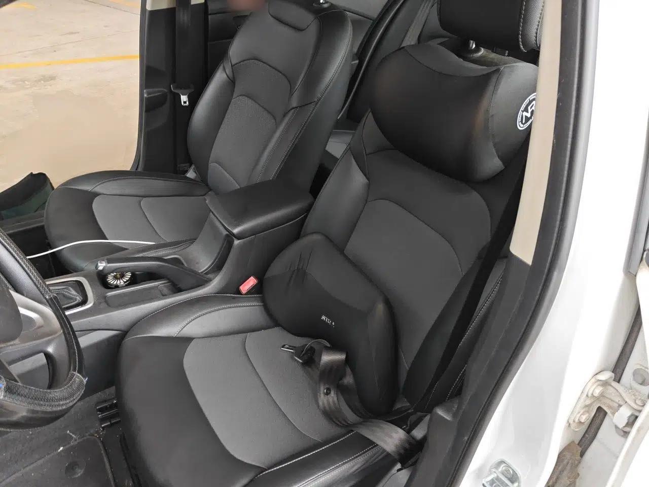 Chevrolet Cavalier 2019 320 Automatic Xinyue Edition — миниатюра 15