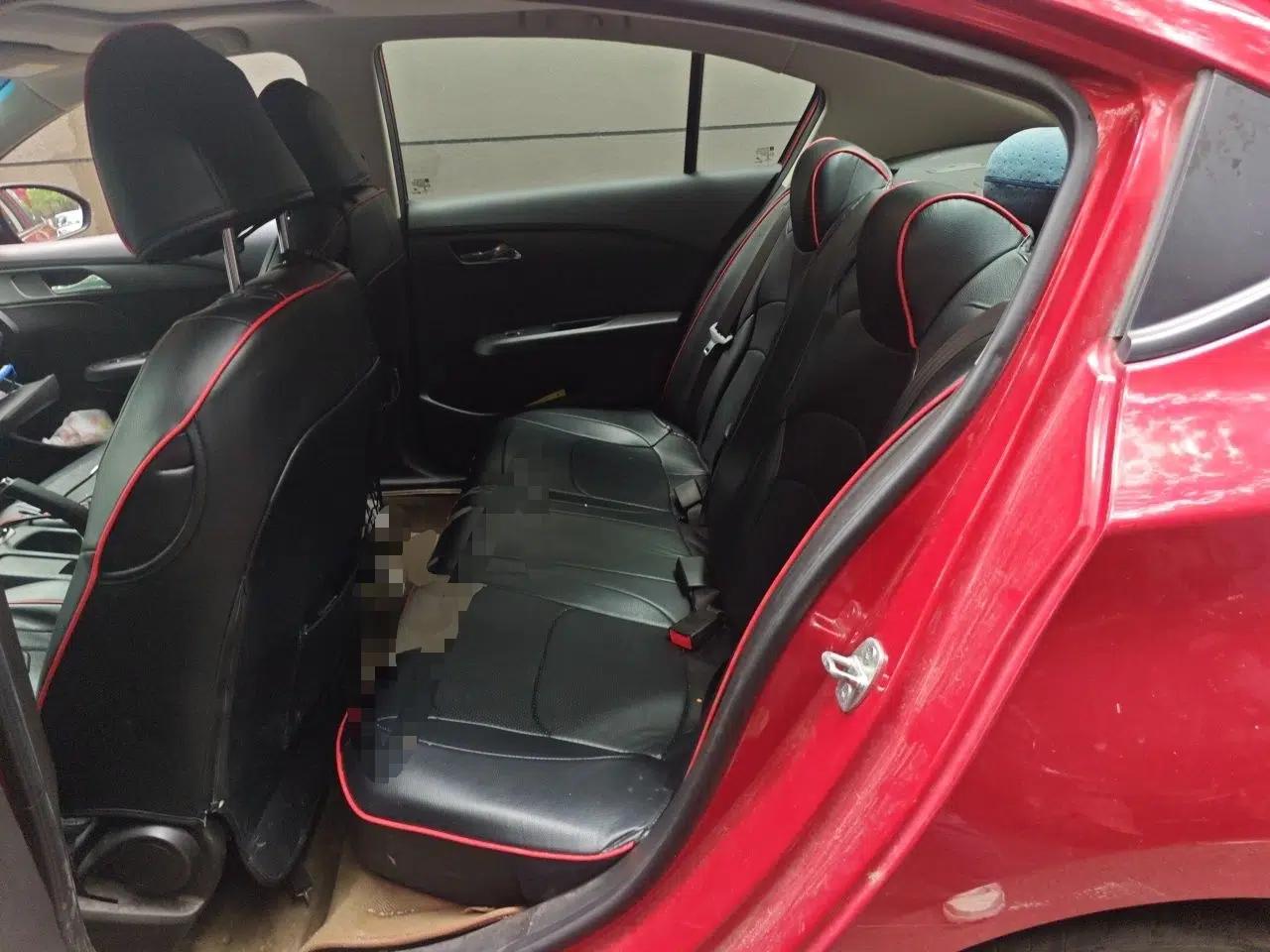 Chevrolet Cavalier 2016 1.5L Automatic Xinyue Edition — миниатюра 17