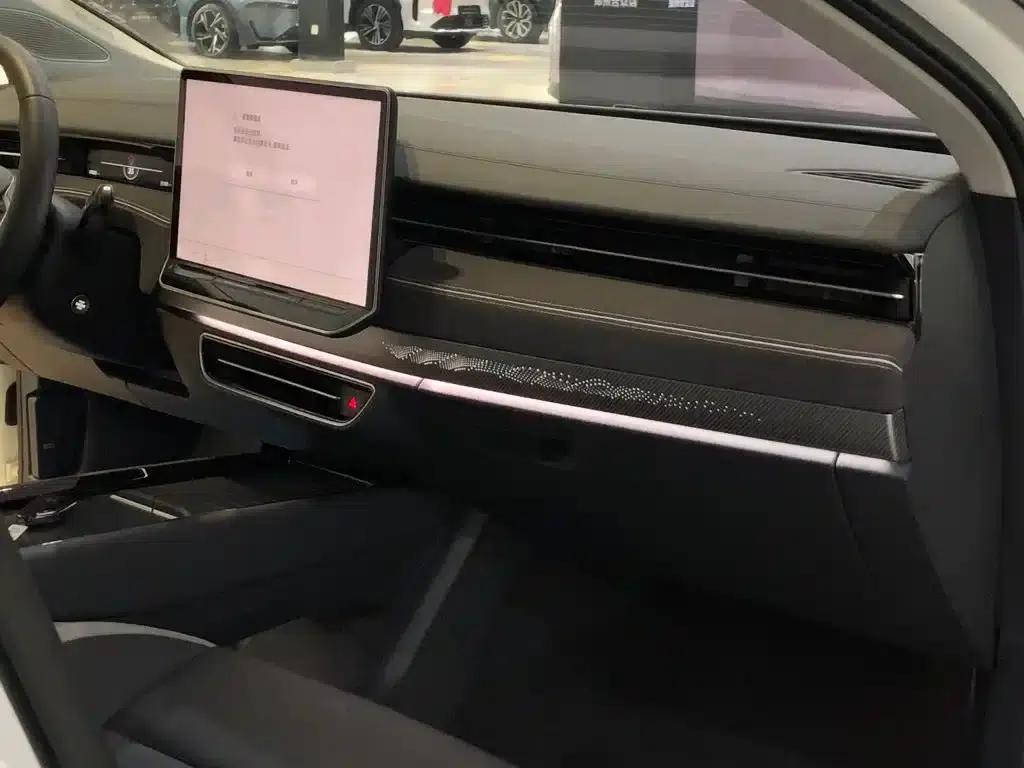 Volkswagen ID.7 VIZZION 2024 PRO — миниатюра 9