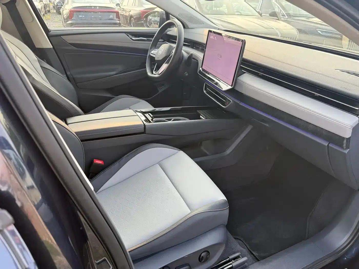 Volkswagen ID.7 VIZZION 2024 AIR — миниатюра 16