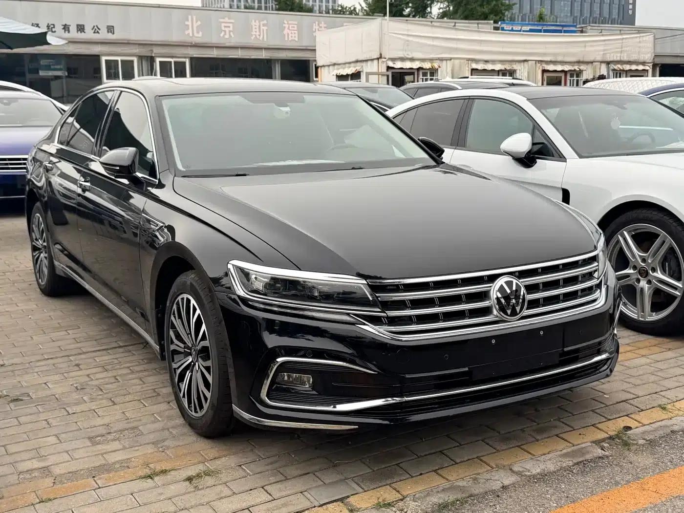 Phideon 2021 380TSI Luxury Edition — миниатюра 2