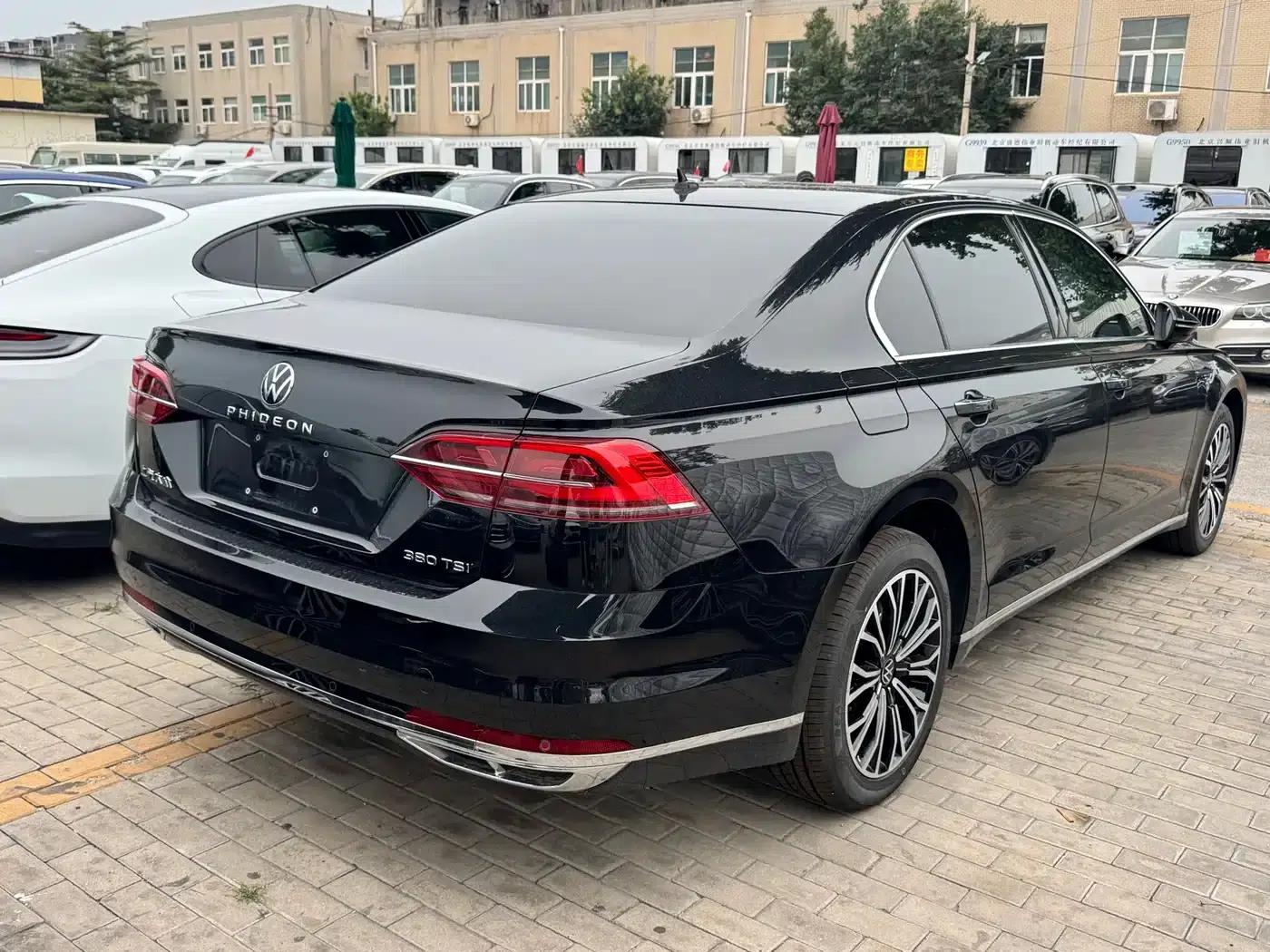 Phideon 2021 380TSI Luxury Edition — миниатюра 16
