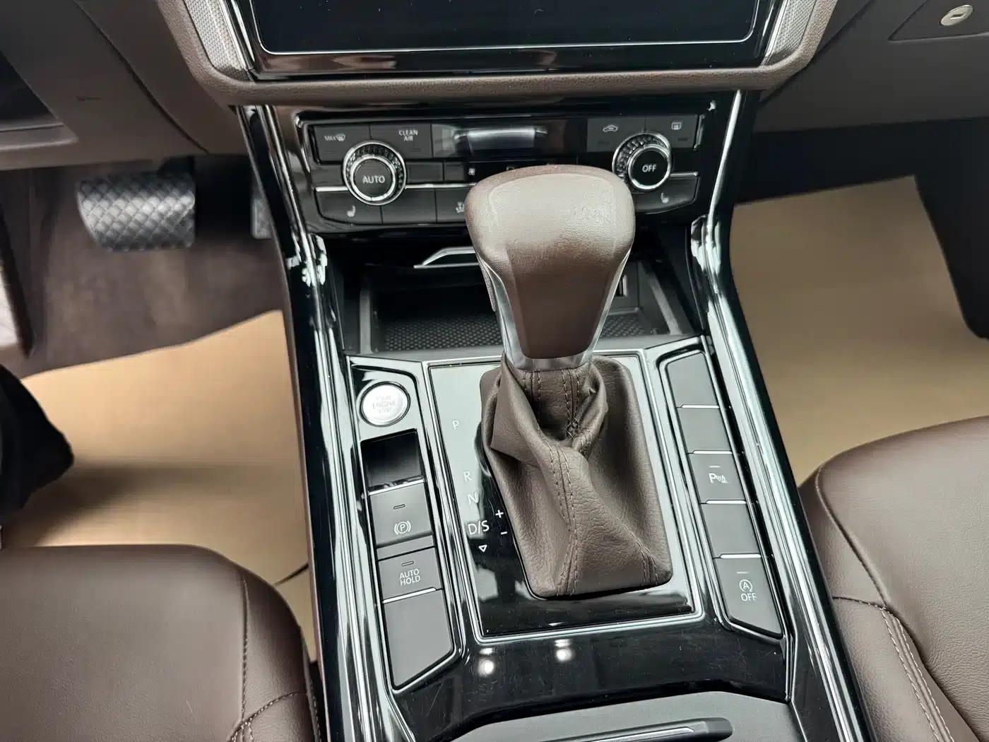 Phideon 2021 380TSI Luxury Edition — миниатюра 8