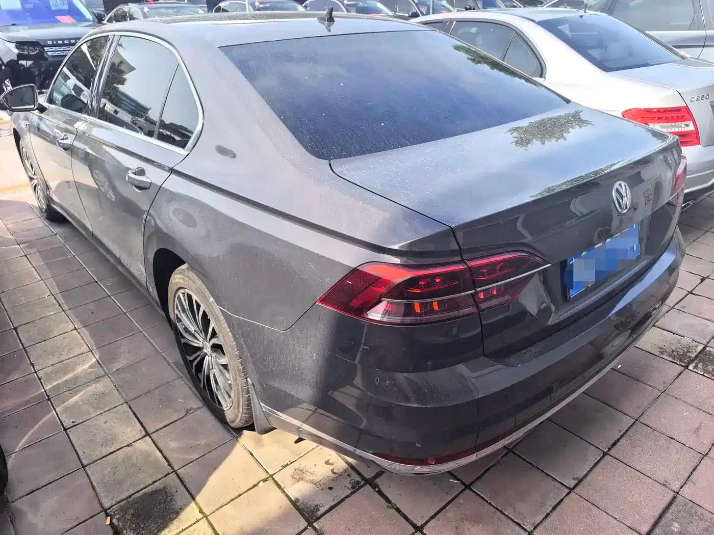 Phideon 2018 Facelift 380TSI 2WD Business Edition — миниатюра 4