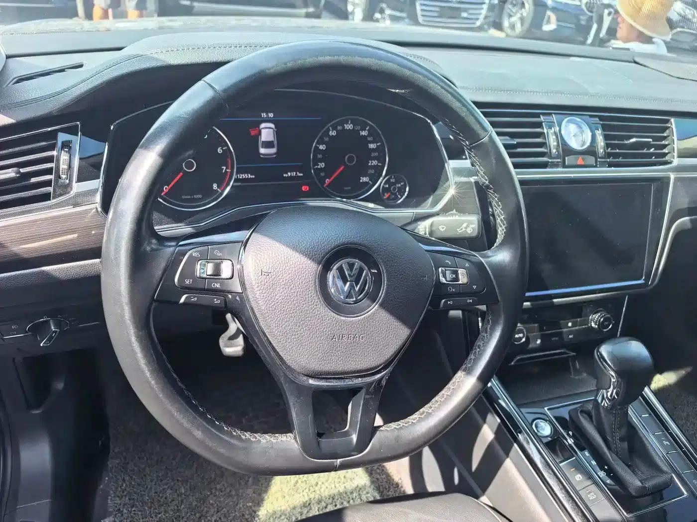 Phideon 2018 Facelift 380TSI 2WD Business Edition — миниатюра 10