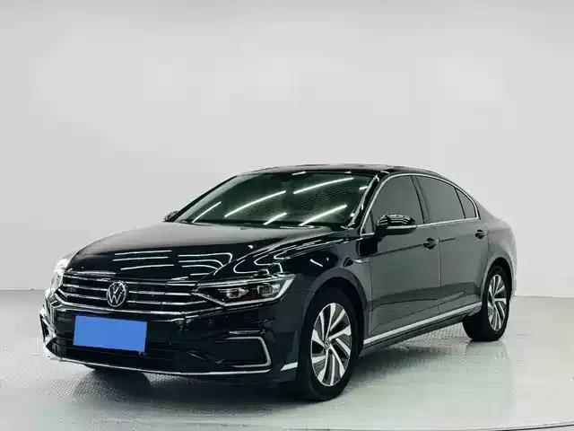 2022 Volkswagen Passat PHEV GTE Luxury Edition