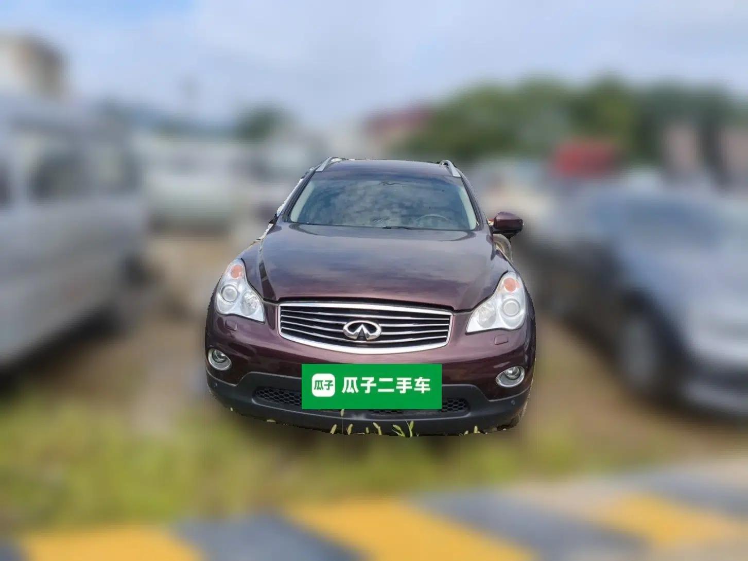 Infiniti QX50 2013 2.5L 4x4 Luxury Edition — миниатюра 2