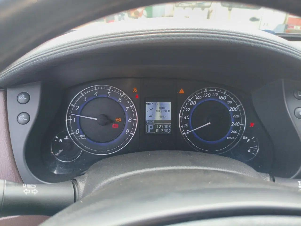 Infiniti QX50 2013 2.5L 4x4 Luxury Edition — миниатюра 11
