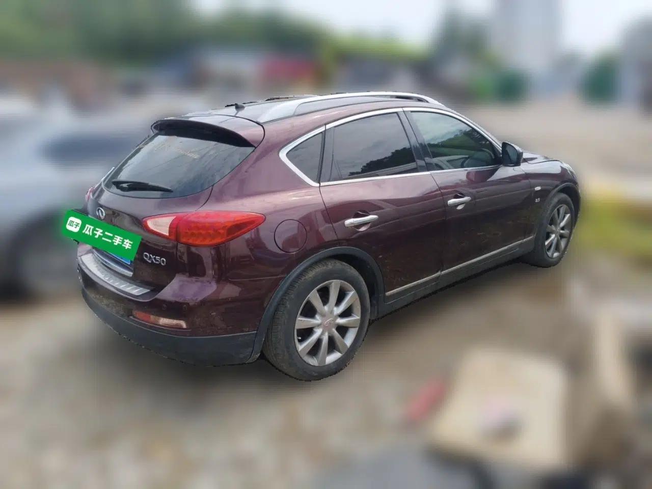 Infiniti QX50 2013 2.5L 4x4 Luxury Edition — миниатюра 6
