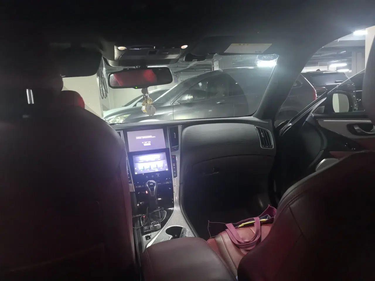 Infiniti Q60 2019 S 2.0T Luxury Sport Edition — миниатюра 18