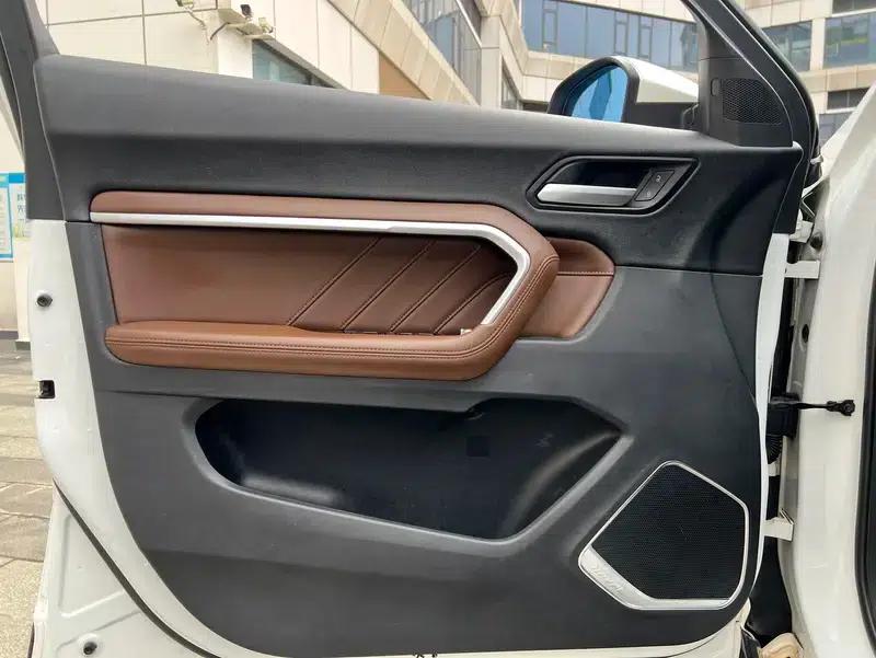 Haval H6 2017 Red Label 2.0T Automatic 2WD Premium Edition — миниатюра 13