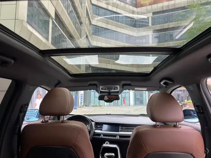 Haval H6 2017 Red Label 2.0T Automatic 2WD Premium Edition — миниатюра 32
