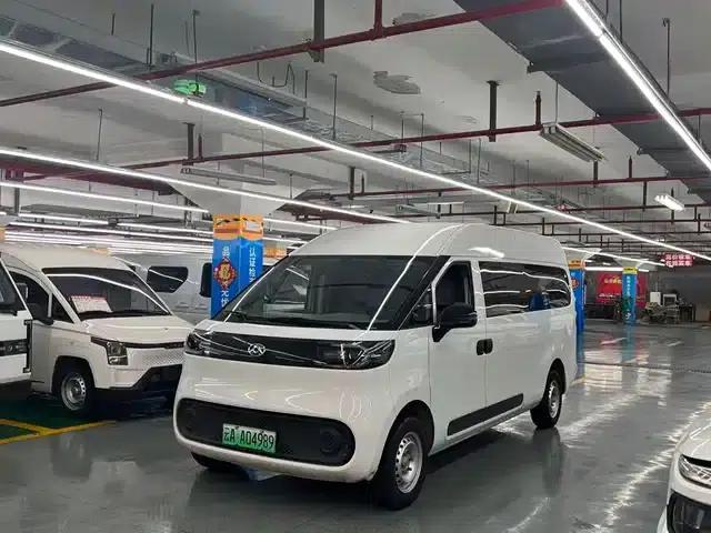 Dana V1 2025 Model V1+ Long Wheelbase High Roof Multi-functional Version (62kWh)