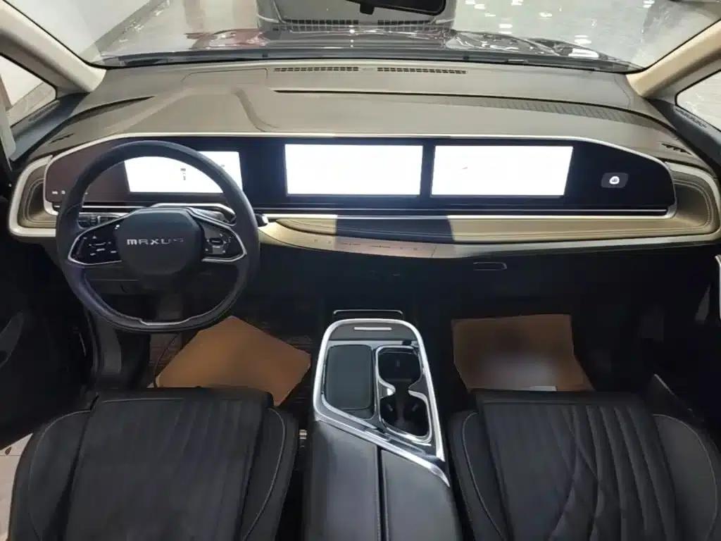 Maxus G90 2022 2.0T Starry Sky 7-Seater Edition — миниатюра 10