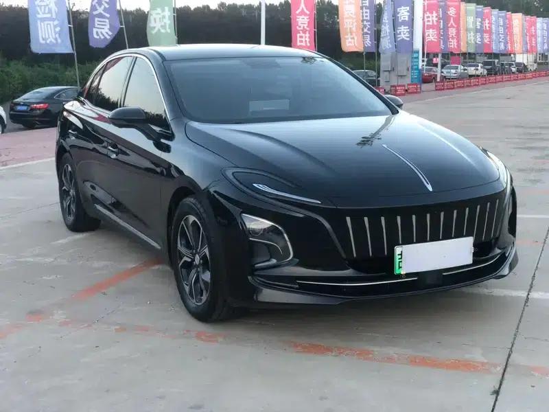 Hongqi E-QM5 2021 Charging Flagship Edition — миниатюра 3